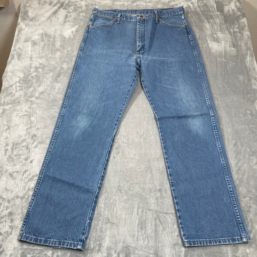 Wrangler Jeans Mens 35x32 13MWZPW Cowboy Cut Original Fit Blue Denim High Rise